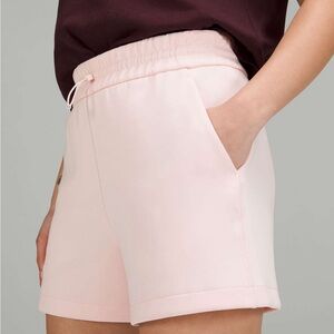 Lululemon Baby Pink Softstreme High-Rise
Short 4"